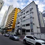 Aconchegante Apto A 300M Da Praia Em Balneario Camboriu Edificio San Isidro!
